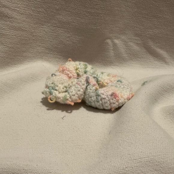 Hand crocheted scrunchie - Picture 2 of 3